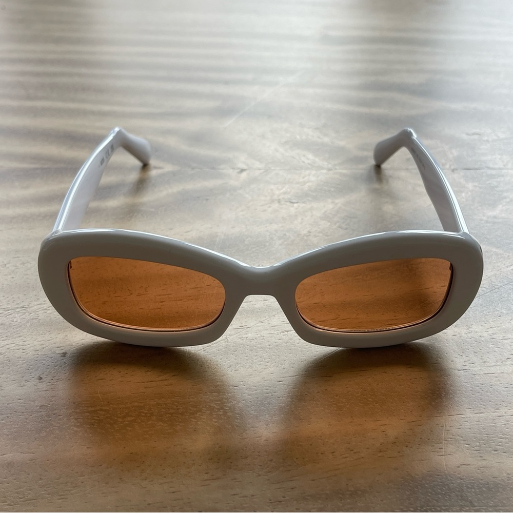 GCDS WHITE ROUND SUNGLASSES - Picture 2 of 5